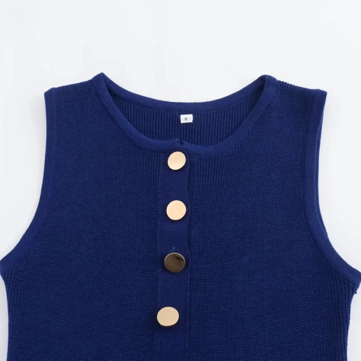 Nina | Abito Midi in Maglia con Bottoni, Scollo Tondo e Tasche