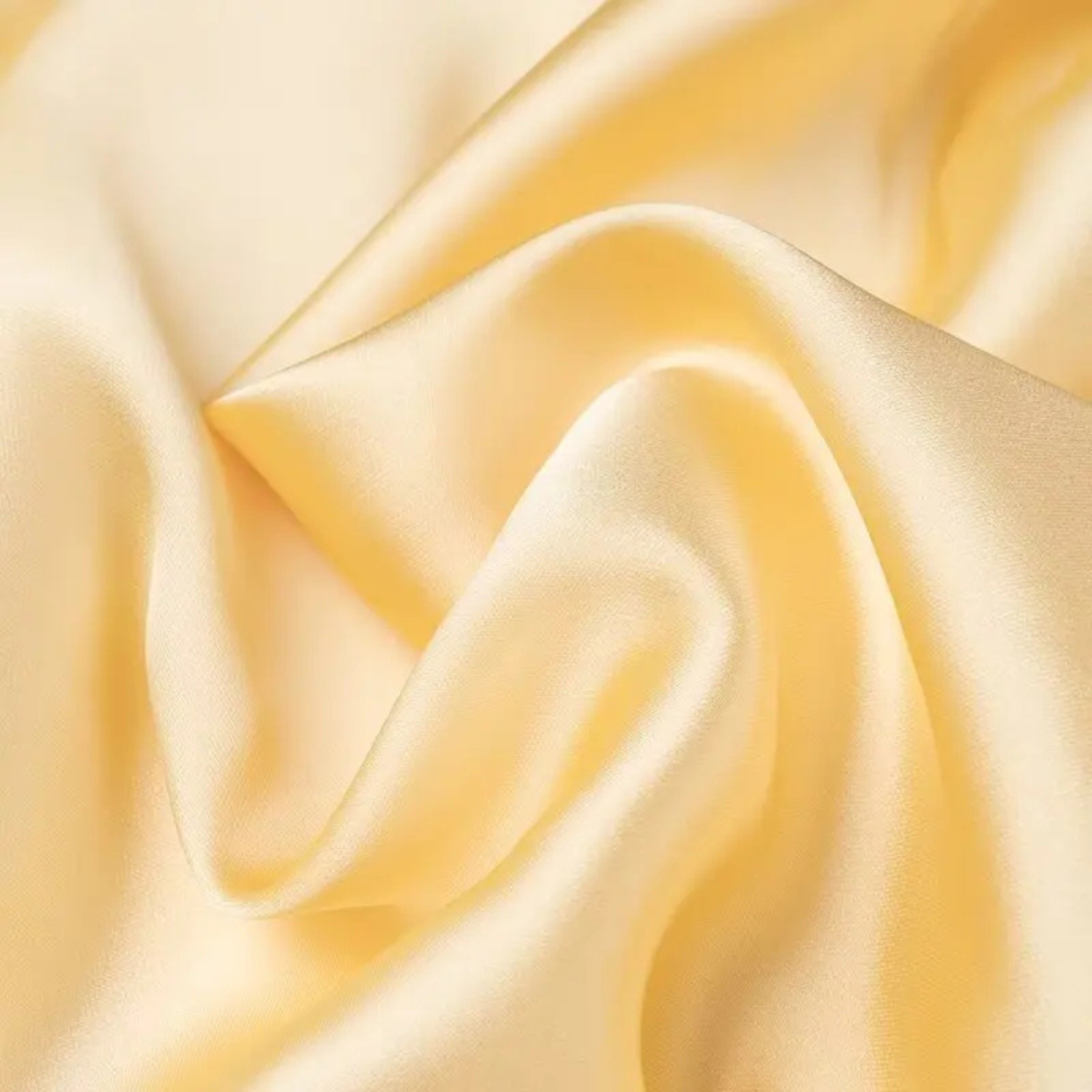 Lola | Abito Lungo Giallo in Raso con Scollo a V e Spalline Sottili