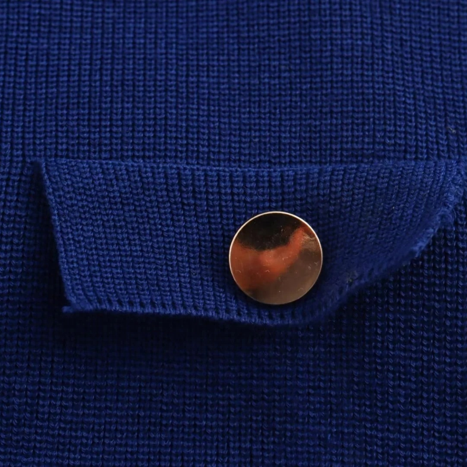 Nina | Abito Midi in Maglia con Bottoni, Scollo Tondo e Tasche
