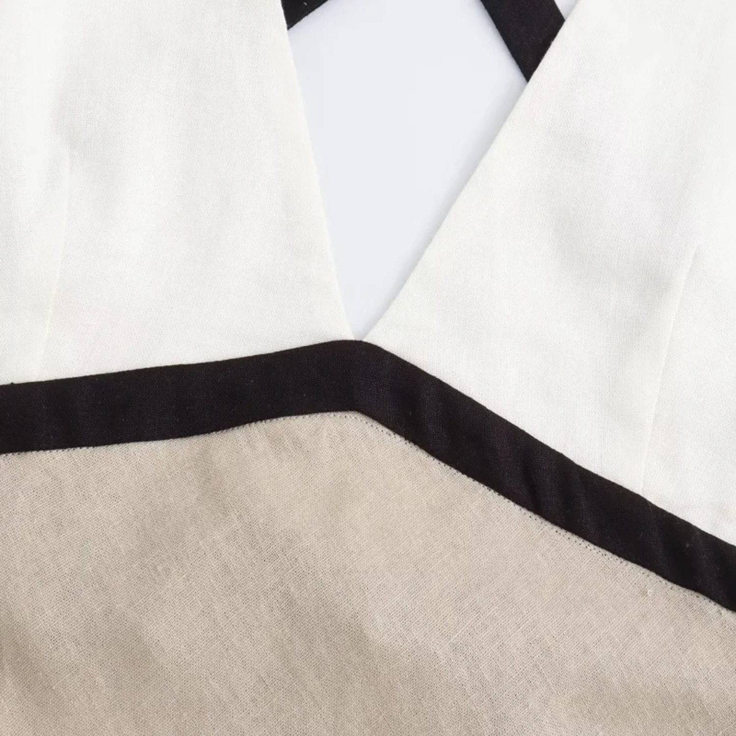 Fia | Abito Midi Elegante con Dettaglio Farfalla, Schiena Scoperta e Stile Vintage